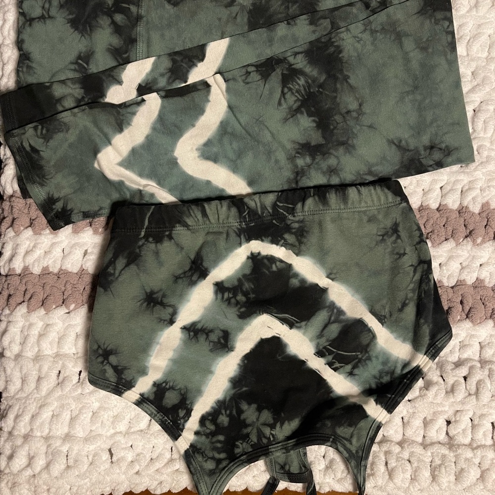 Electric & Rose Green and Black Tie-Dye Two-Piece Set